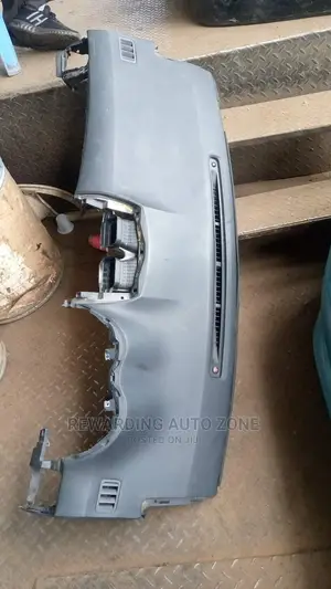Axio Dushbord Airbag 2008