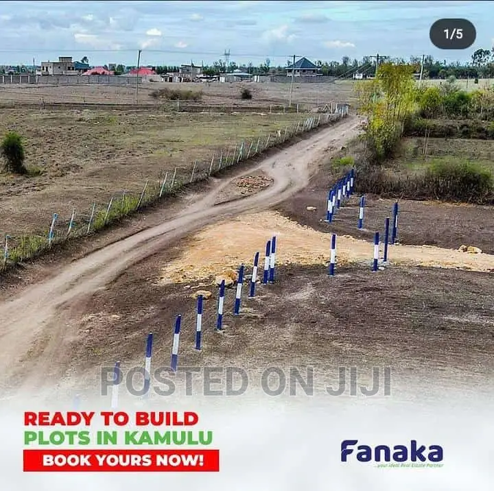 Strategic Prime Plots in Kamulu^Jm