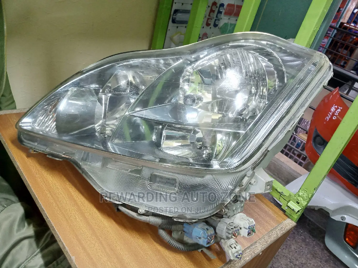 Crown 2005 Xenon Headlight.