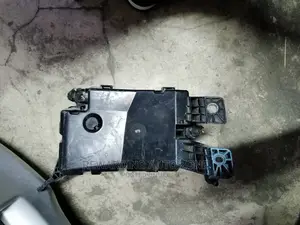 Vanguard Fuse Box.