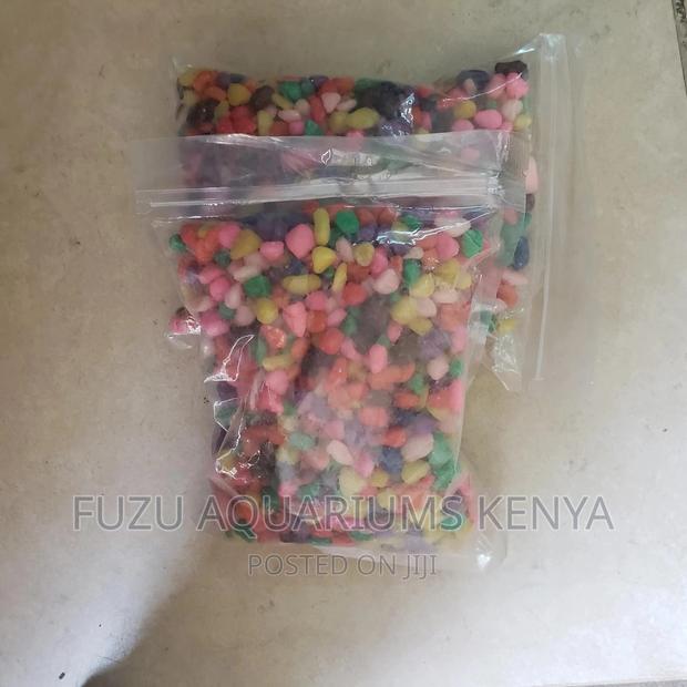 Coloured Pebbles Mixed - thumbnail 3