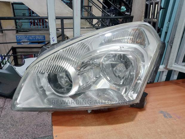 Nissan Dualis Headlight. - thumbnail 3