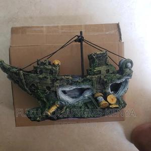 Ship Wreck Ornament Aquarium - thumbnail 2