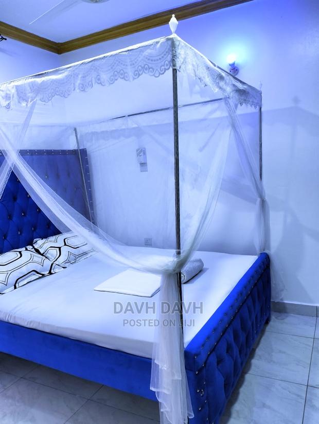 Airbnb 1 Bedroom to Let - thumbnail 2