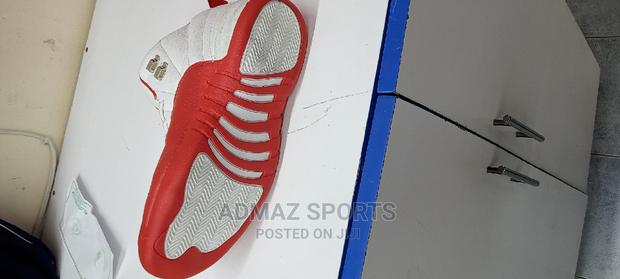 Basketball Shoes - thumbnail 4