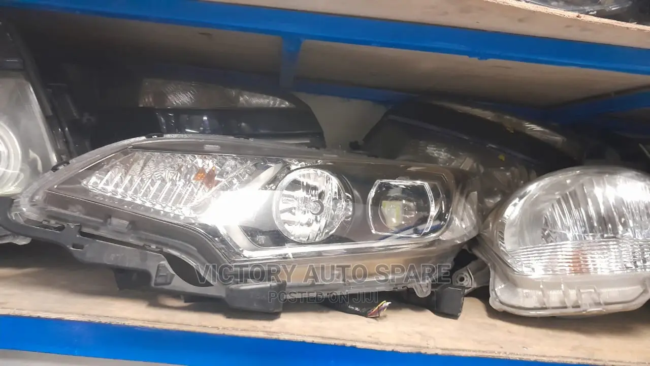 Honda Fit 2014/2015 Xenon Headlight Ex Japan