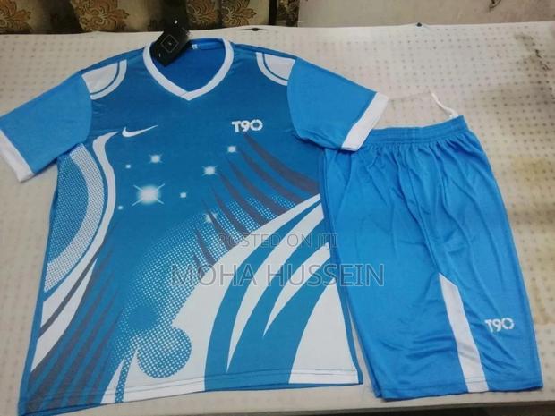 Football Uniforms - thumbnail 5