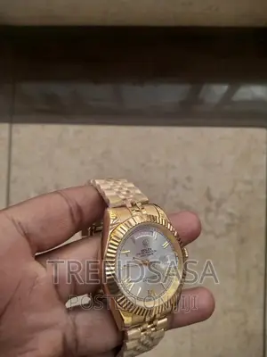 Rolex Day Date Silver Dial Yellow Gold Watch