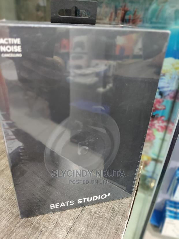Beats Studio 3(Black)Active Noise Cancelling - thumbnail 2