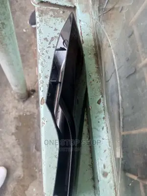 RAV4 Old Model Roof Rail End Covers