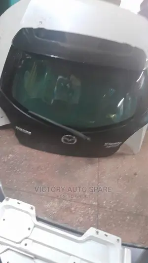 Mazda Demio Boot 2012/2013