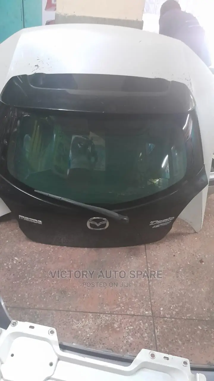 Mazda Demio Boot 2012/2013