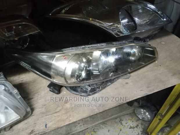 Toyota Wish 2010 Headlight Xenon