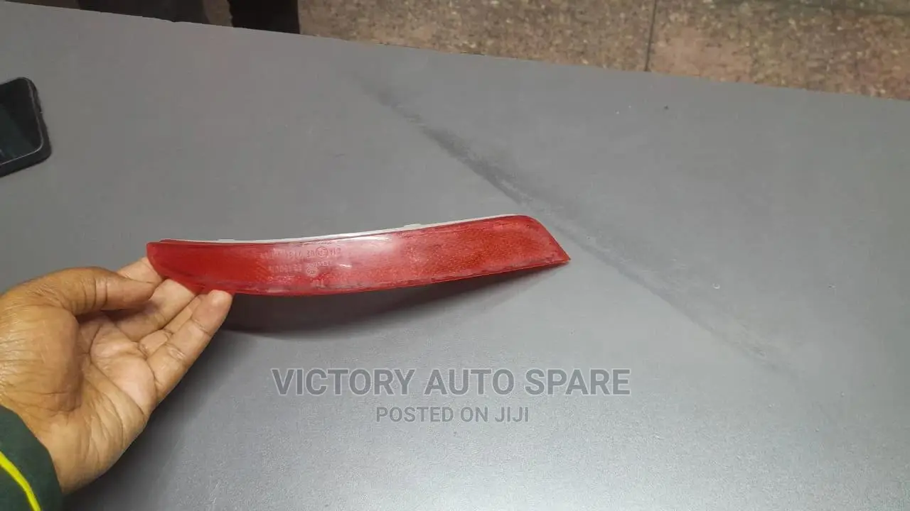 Serena New Bumper Reflector 2014/2015