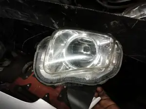 Toyota Crown Royal 2012 Foglights.