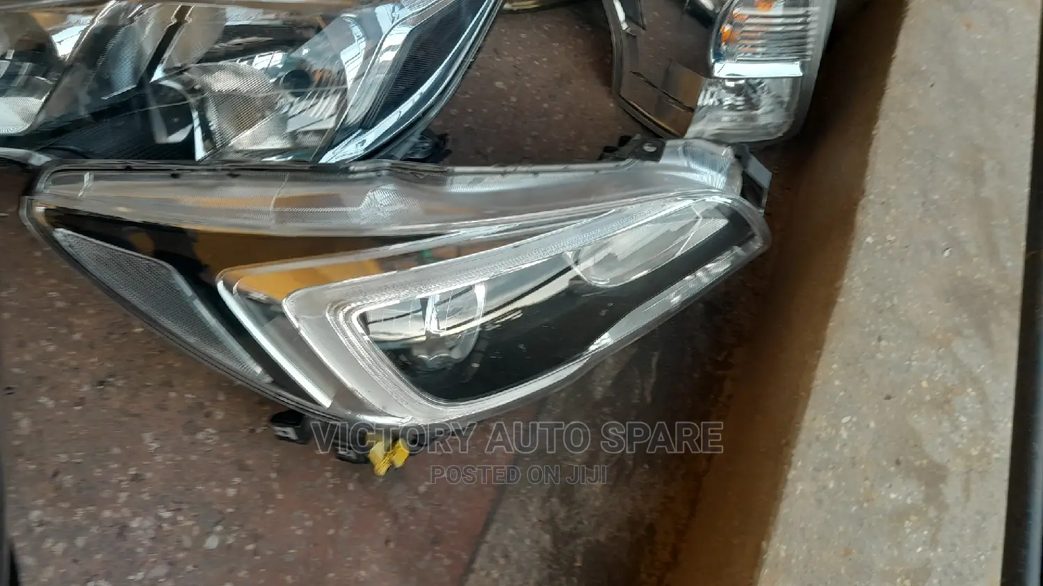Subaru Outback 2015 Bs9 Headlight Xenon