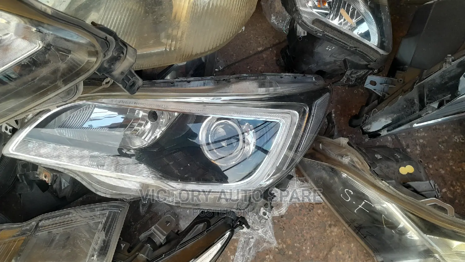 Outback New Headlight Xenon