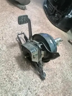 Isuzu NKR 33 Complete Booster