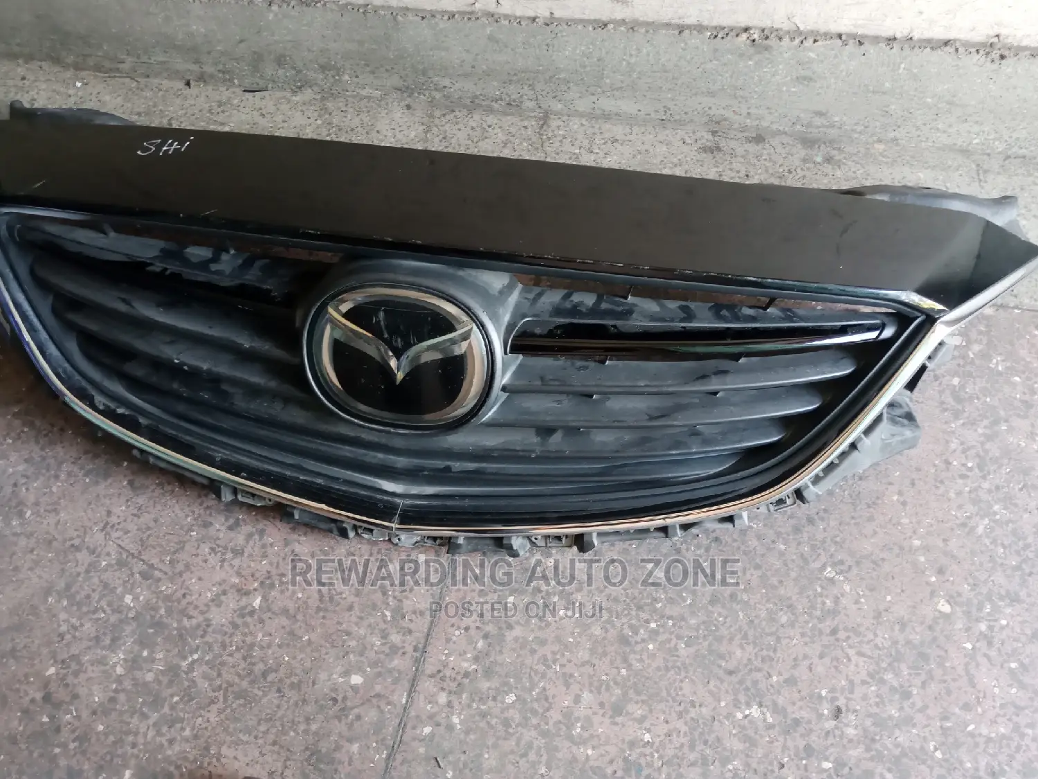 Mazda Atenza Center Grille New Model.
