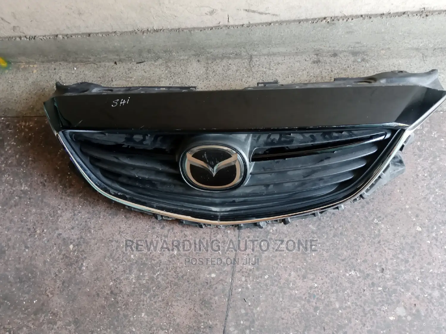 Mazda Atenza Center Grille New Model.