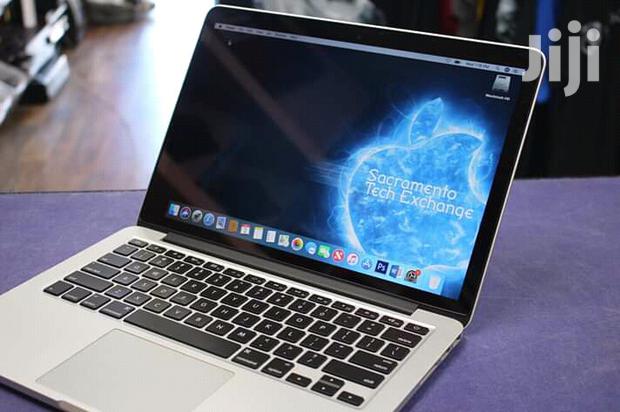 Laptop Apple MacBook Pro 4GB Intel Core i5 HDD 500GB