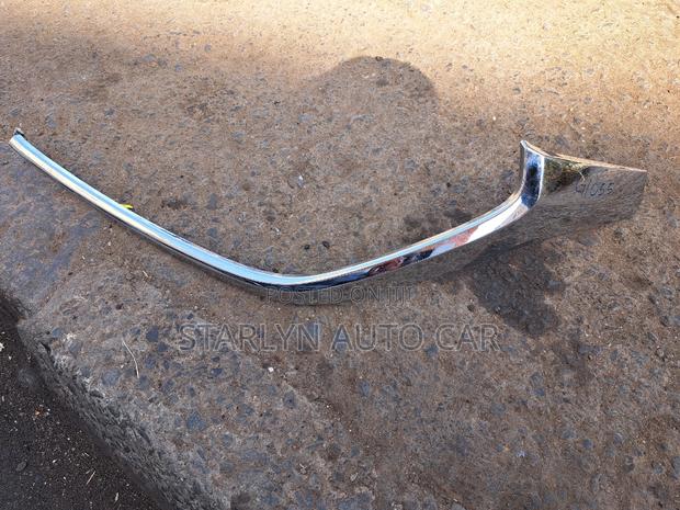 Grill Moulding Mazda 2015 - thumbnail 2