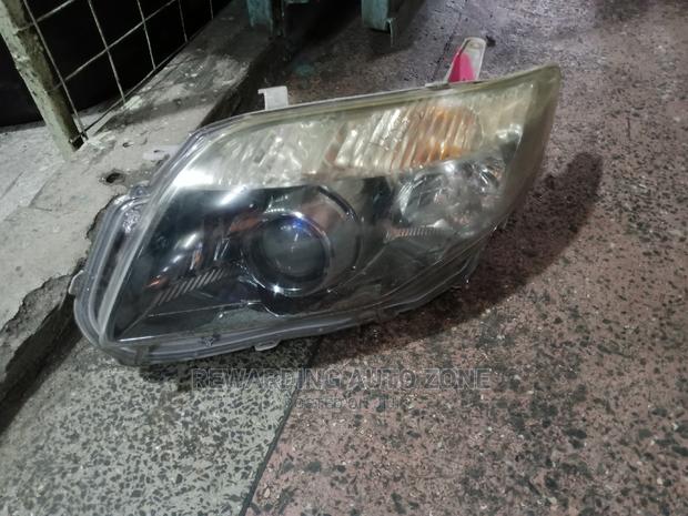Fielder 2011 Headlight Xenon. - thumbnail 2