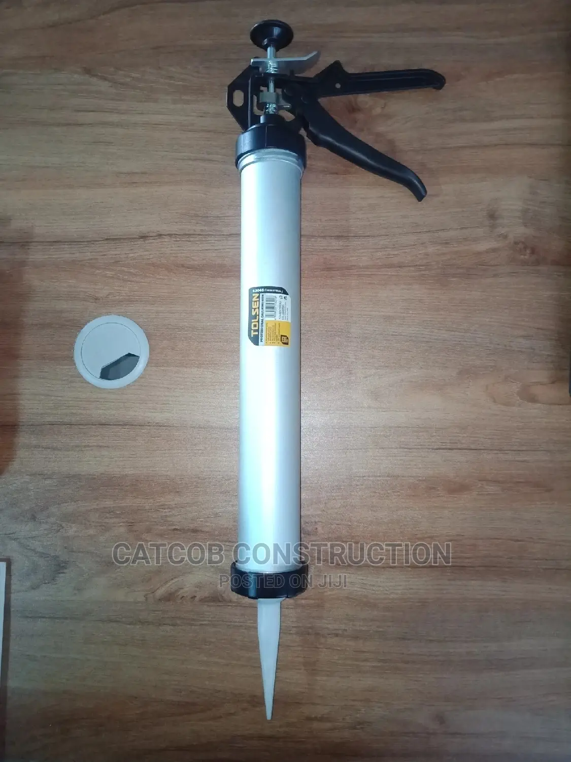 Silicone , Caulking Gun