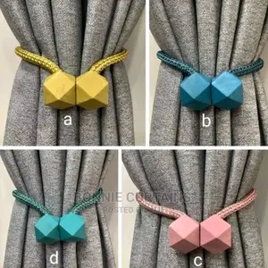 Curtains Holders Available in Affordable Prices