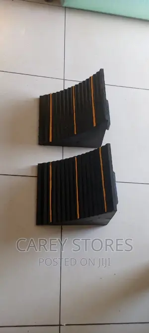 Wheel Stopper / Wheel Chock