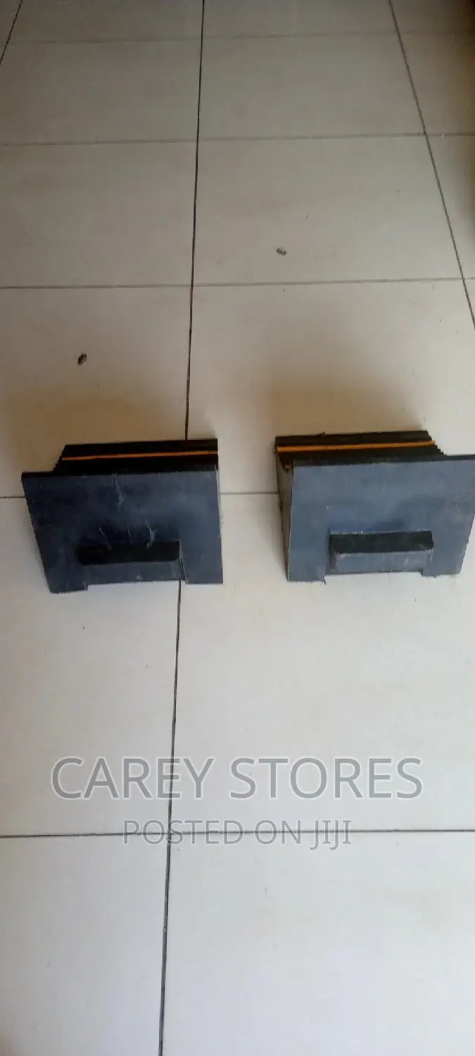 Wheel Stopper / Wheel Chock