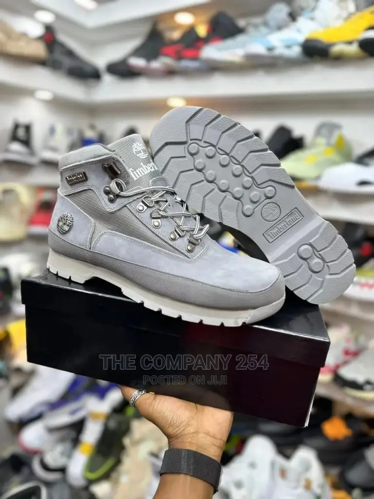 Legit Quality Designer Timberland Sport Sneakers Boots