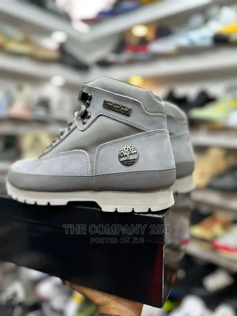 Legit Quality Designer Timberland Sport Sneakers Boots