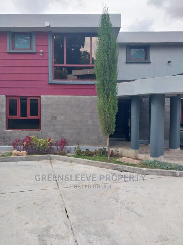 4bdrm Mansion in Mutero Kirarapion for rent - thumbnail 11