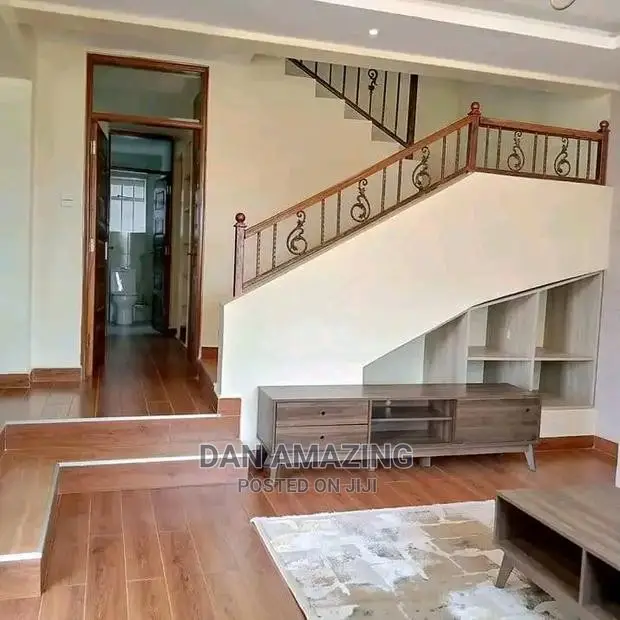 4bdrm Maisonette in South C for sale