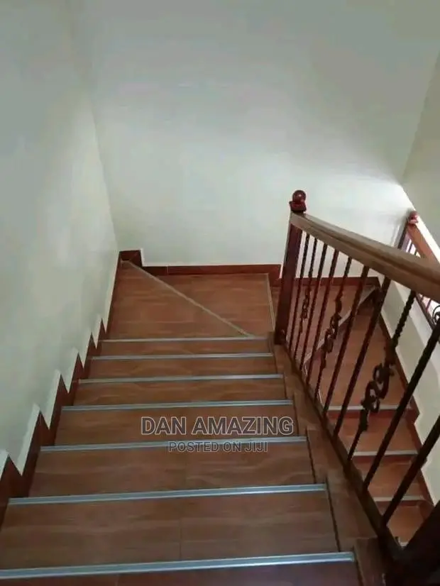 4bdrm Maisonette in South C for sale