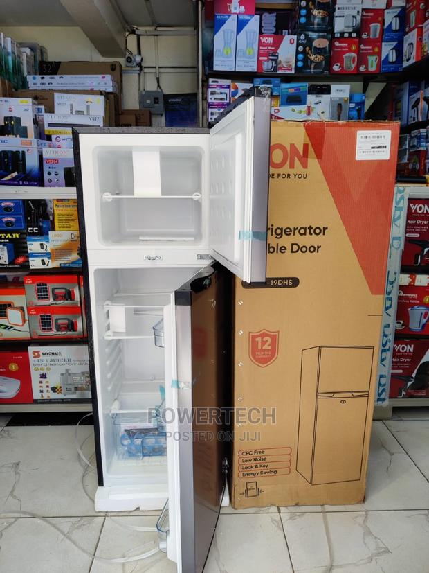 136 Litres Von Double Door Fridge. - thumbnail 2