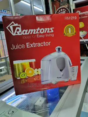 Ramtons Juice Extractor White- Rm/219