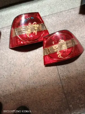 Vista Taillight