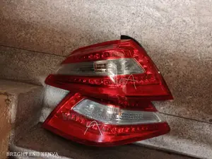 Nissan Teana Taillight Ex Japan