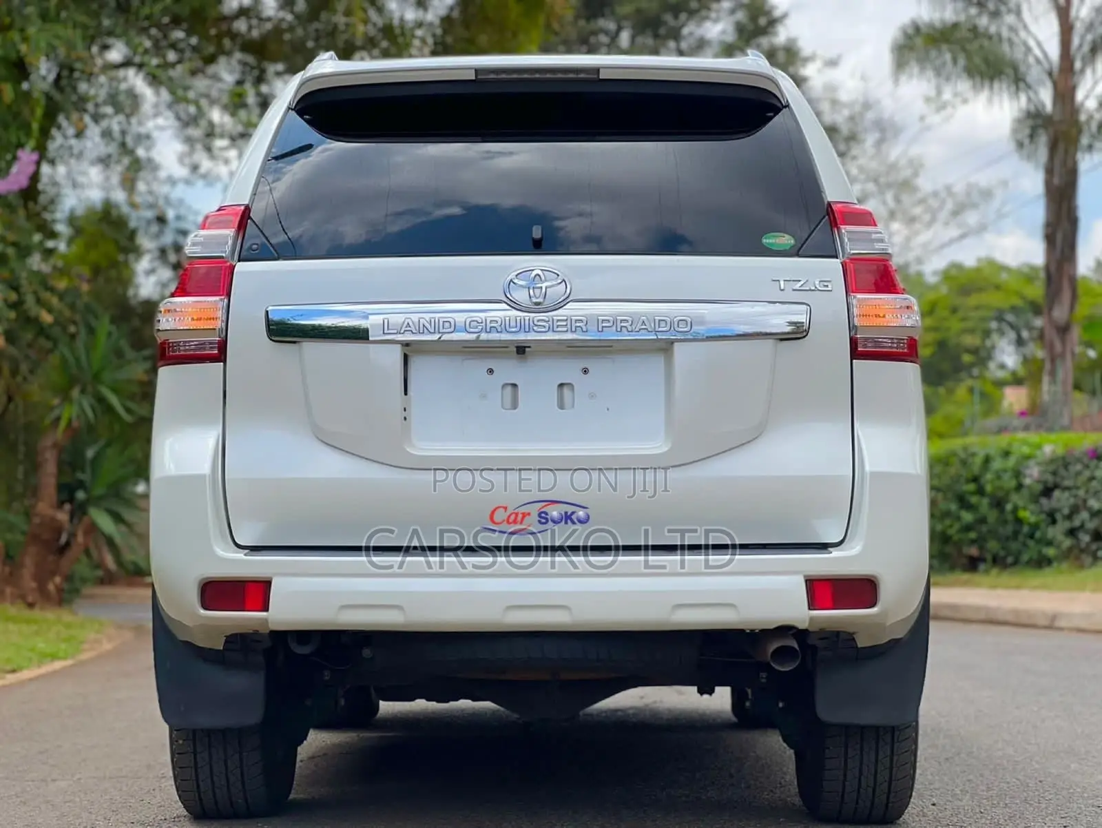 Toyota Land Cruiser Prado 2015 White