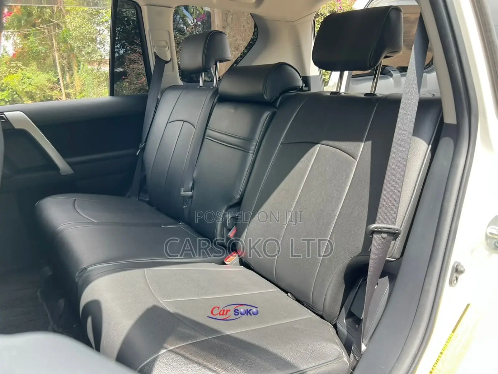 Toyota Land Cruiser Prado 2015 White