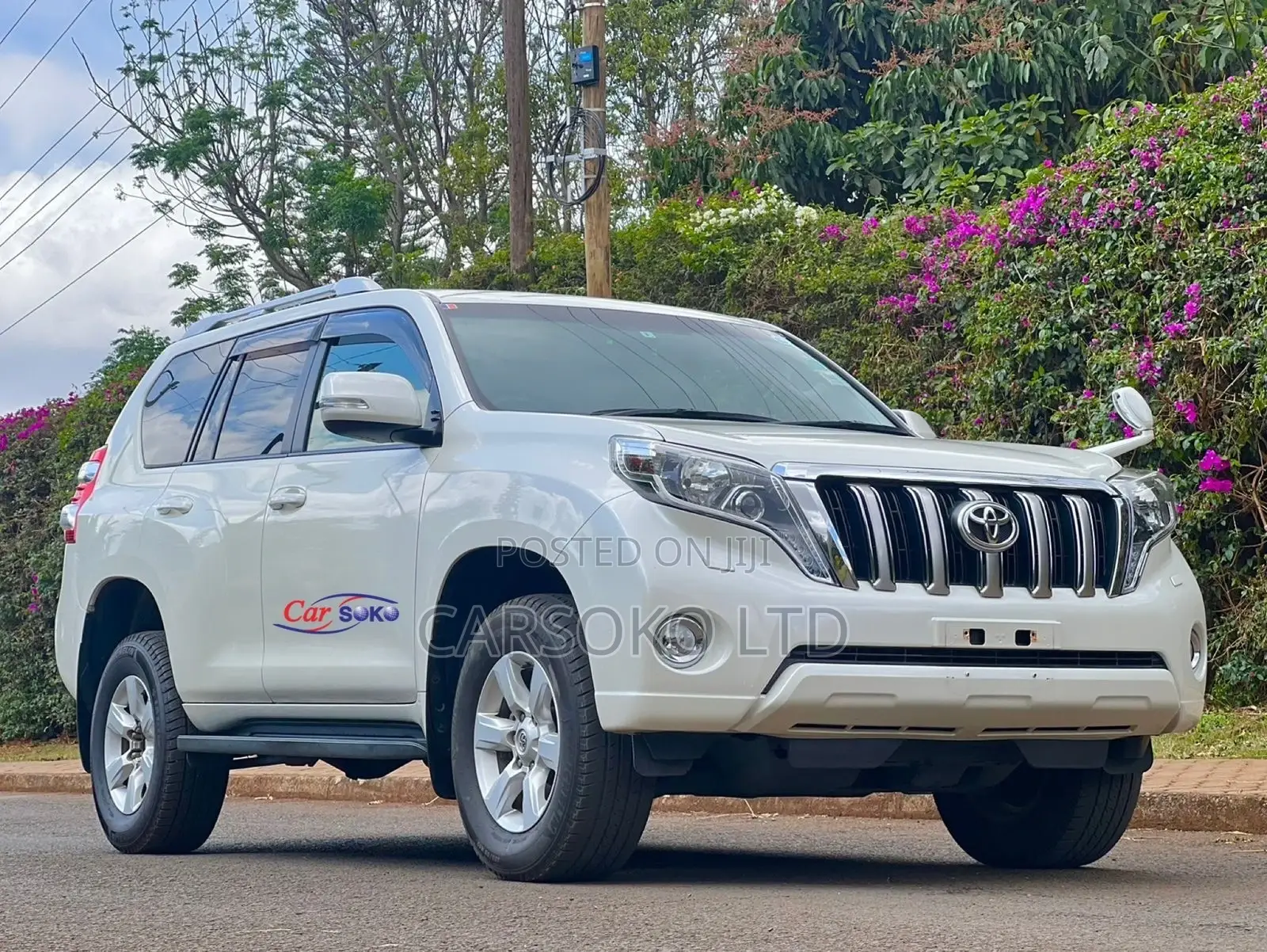 Toyota Land Cruiser Prado 2015 White