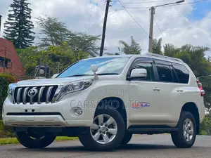 Toyota Land Cruiser Prado 2015 White