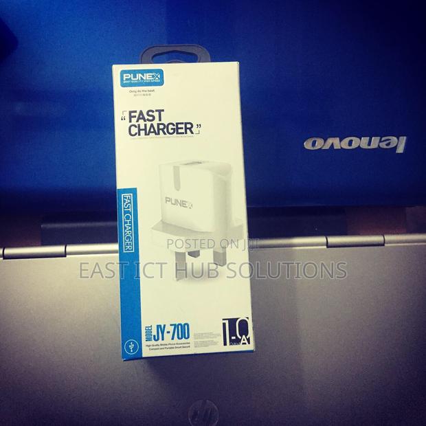 iPhone Chargers / Android Fast Chargers And Type C Speedy Chargers