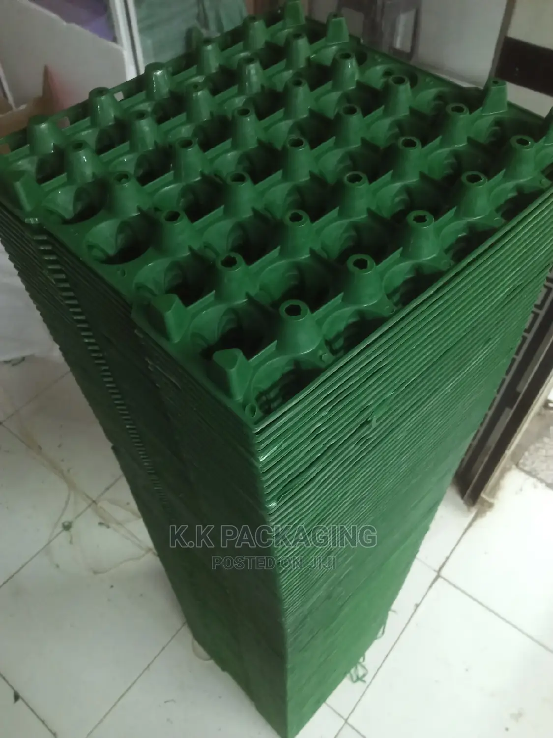 Dark Green Trays
