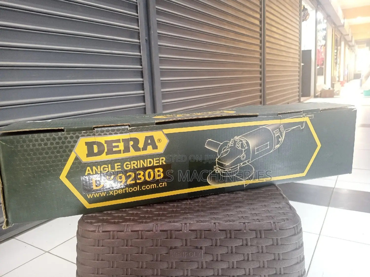 Dera 9 Inch Angle Grinder