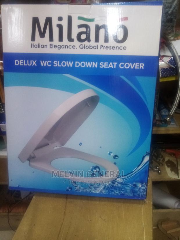 Slow Closing Toilet Seatcover