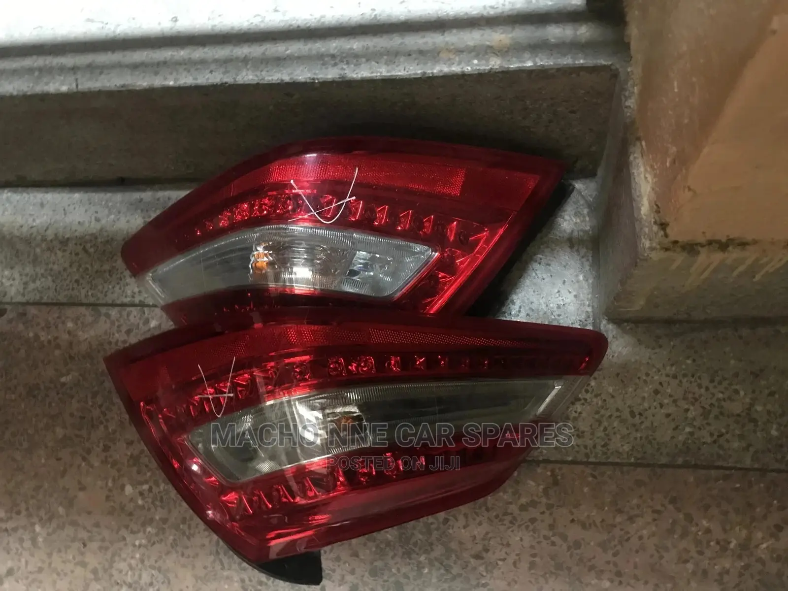 Nissan Teana 2010 Taillight