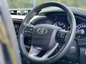 Toyota Hilux 2018